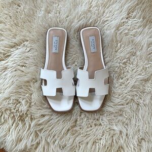Brand New Steve Madden White Sandals Size 6
